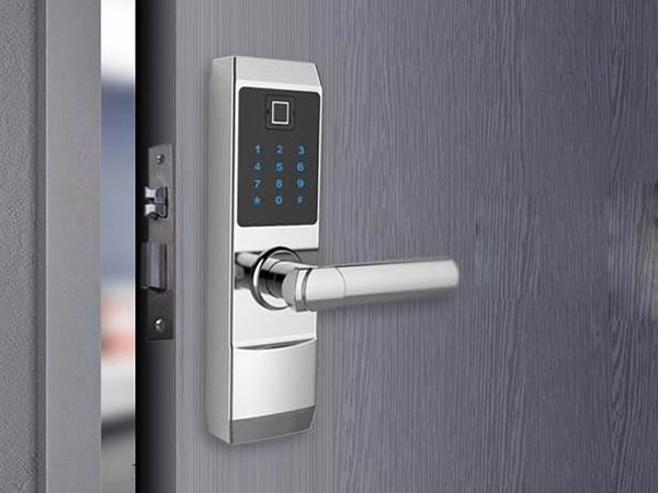 宝应24小时上门开锁公司