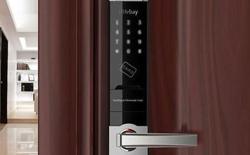 宝应24小时上门开锁公司