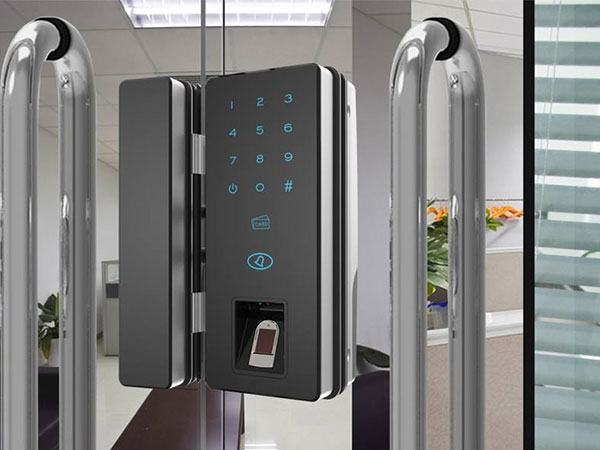 宝应24小时上门开锁公司