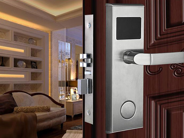 宝应24小时上门开锁公司