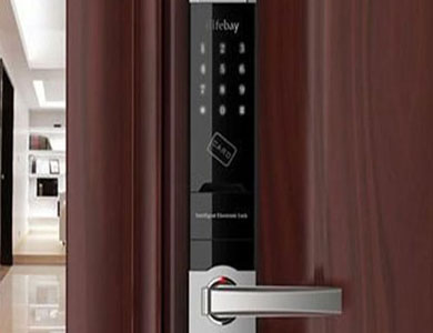 宝应24小时上门开锁公司