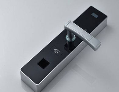 宝应24小时上门开锁公司