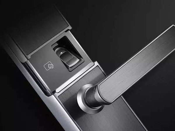 宝应24小时上门开锁公司